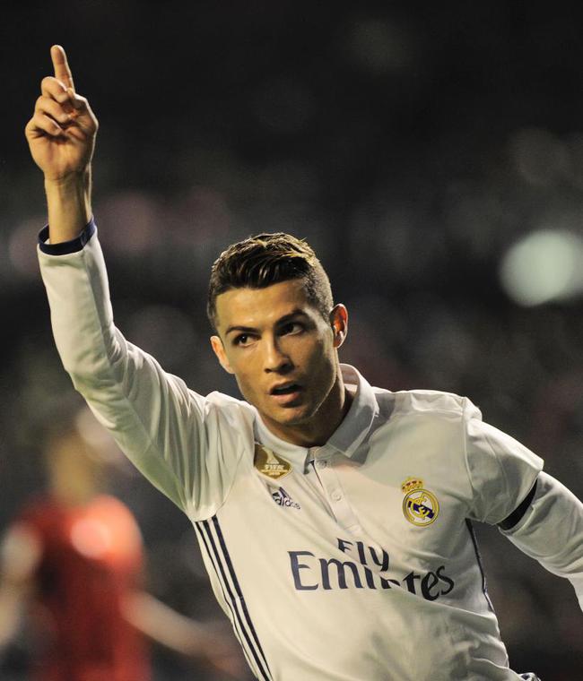 在赛场上不 在赛场上不